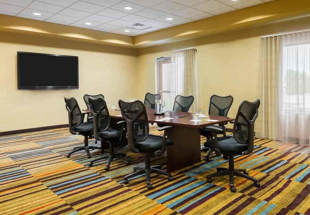 Fairfield Inn & Suites - Buffalo Airport Чиктовага Экстерьер фото