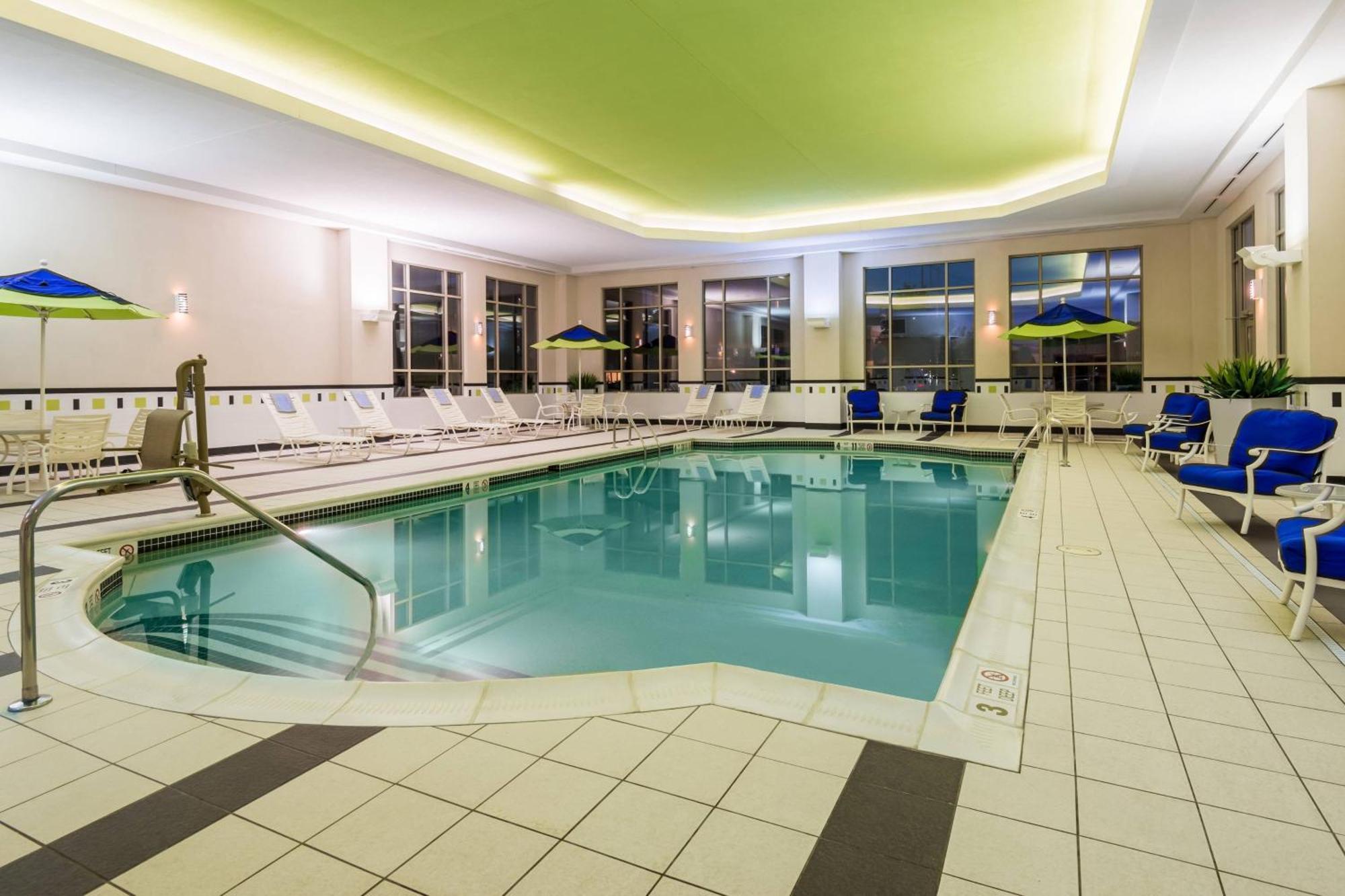 Fairfield Inn & Suites - Buffalo Airport Чиктовага Экстерьер фото