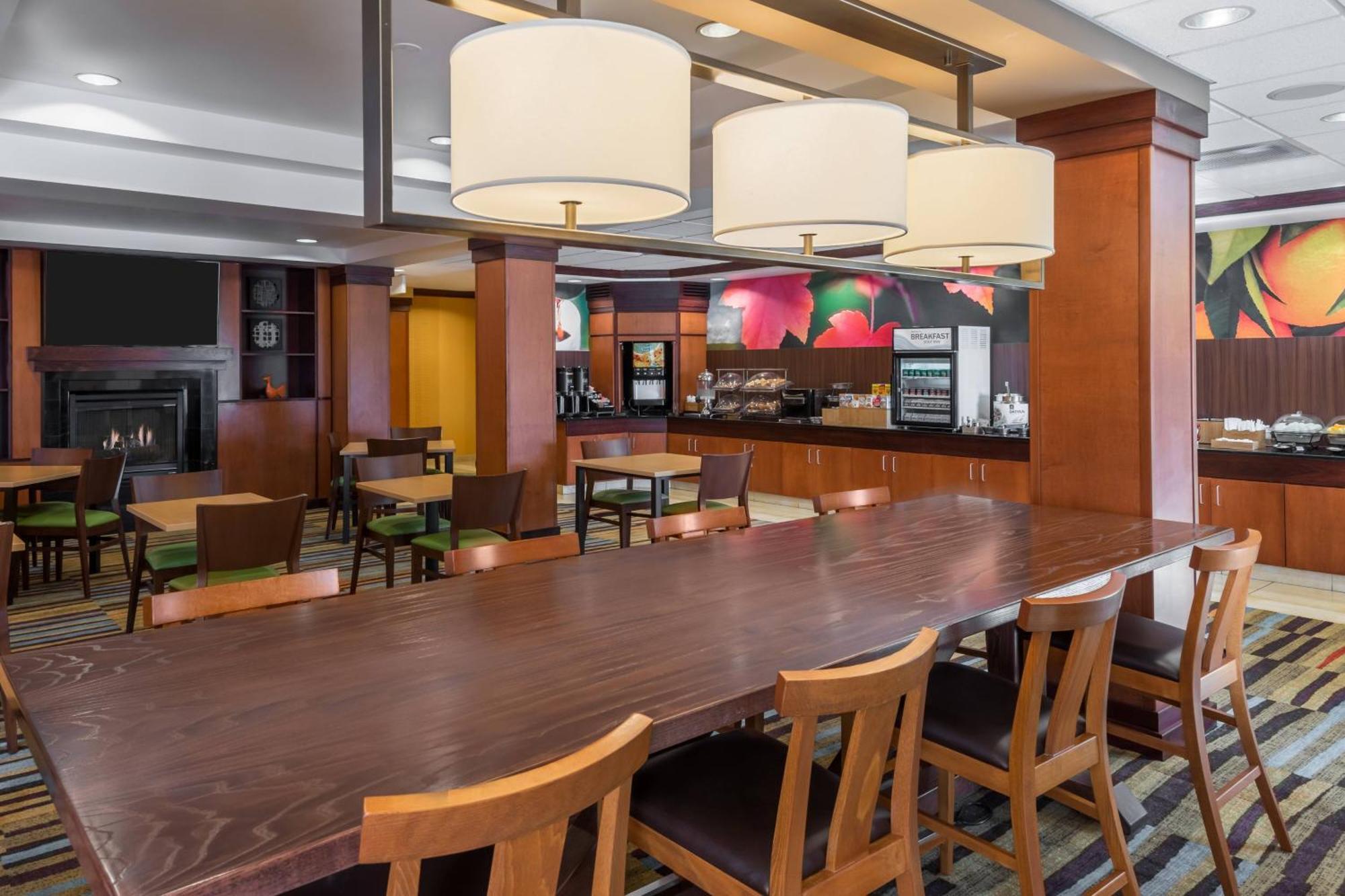 Fairfield Inn & Suites - Buffalo Airport Чиктовага Экстерьер фото