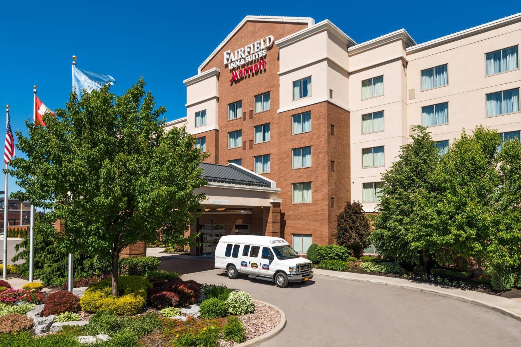 Fairfield Inn & Suites - Buffalo Airport Чиктовага Экстерьер фото